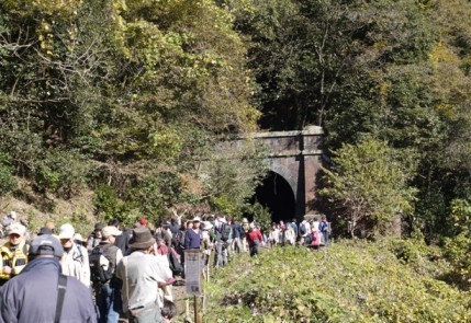 トンネル57 5号入口.jpg