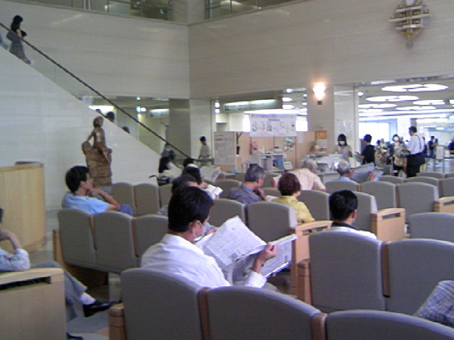 市民病院３１F待合.JPG