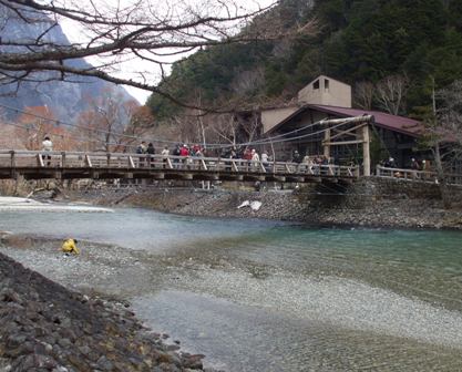 上高地21河童橋.jpg