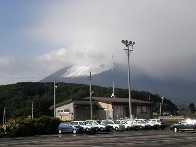 岩手山初冠雪