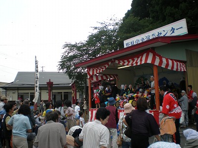 野駄お祭り