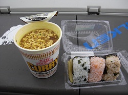 お昼ご飯3.jpg