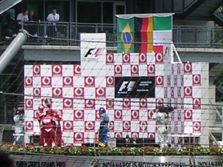 Podium 6
