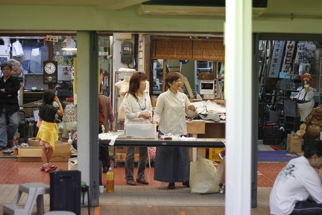 バザー03