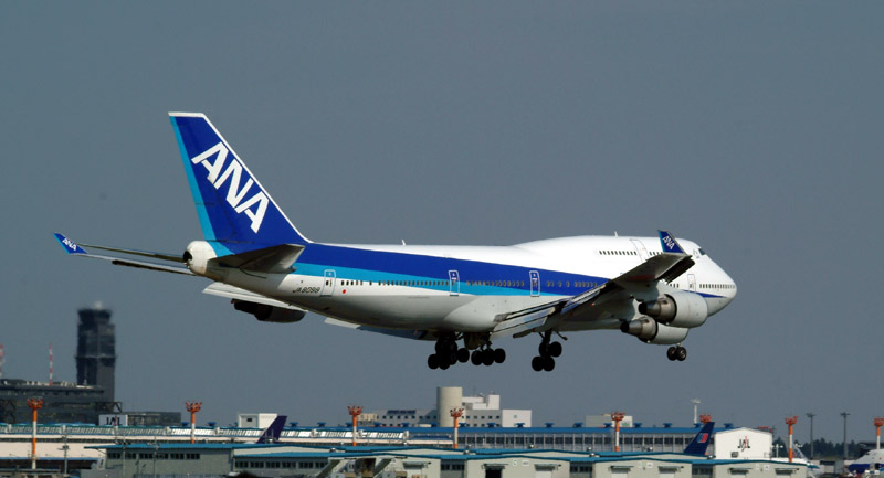 ＡＮＡ－４００　JA8098　アプローチ03.jpg