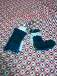 写真（マユさんＢＷキーホ２）