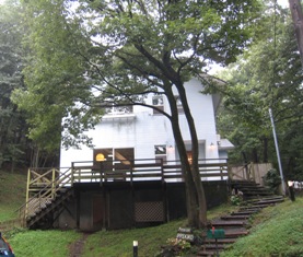 森の中のペンション