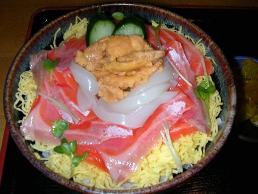 海鮮丼