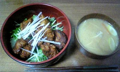 唐揚げ丼