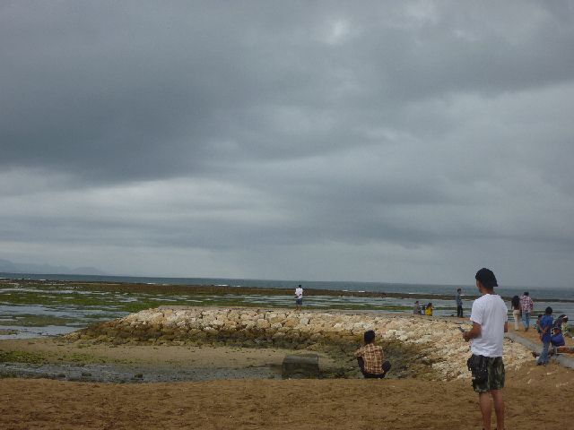 2009-9-20　サヌールスマワンビーチ