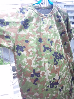 イニシャルがマジックで書かれてた