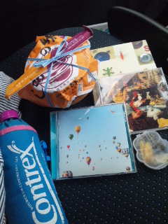 助手席にドライヴの友