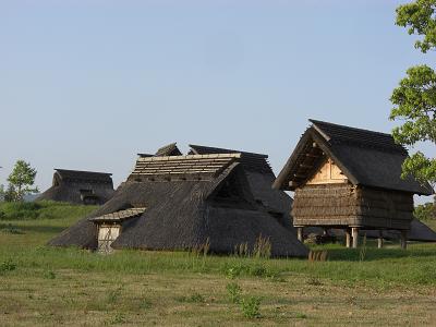 竪穴式住居