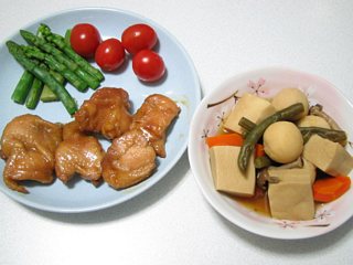 鶏の照り焼きと煮物