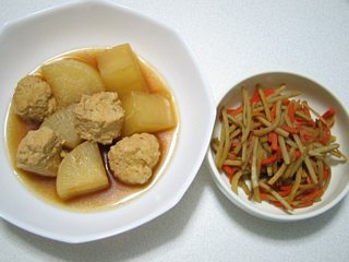 鶏団子と大根の煮物・きんぴらごぼう