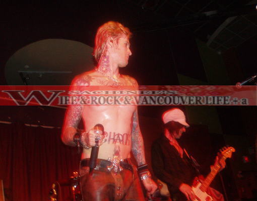 buckcherry11