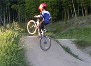 自分のBMXでGONZO　　　20070815