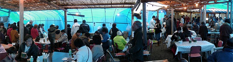 うきさとむら　　じゃんぼ七草粥祭　　　20070218