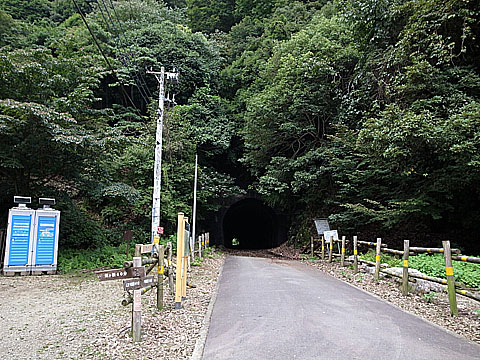 山の神隧道