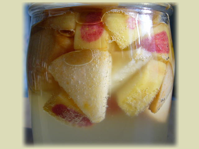 apple yeast04.jpg