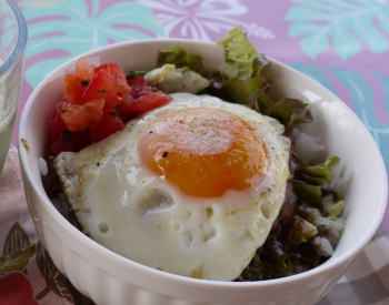 ロコモコ丼