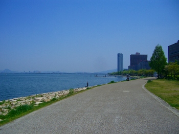 なぎさ公園・琵琶湖沿いの小道