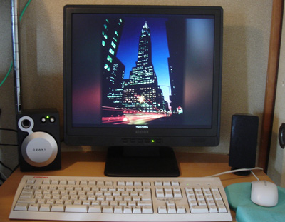 LCD19インチ