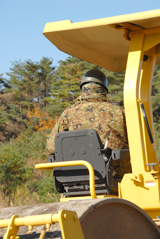 自衛隊2.jpg