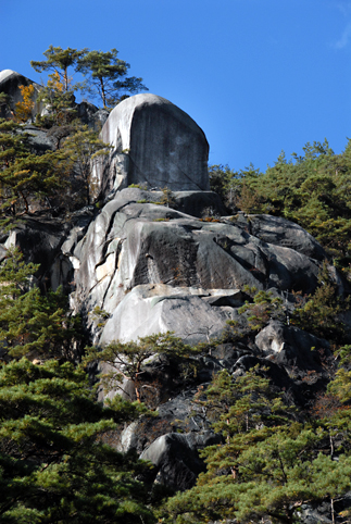 大仏岩.jpg