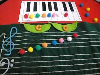 五つ子グリンピース（カラー）３