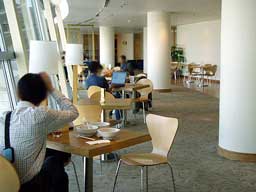 食事はこちらが◎♪