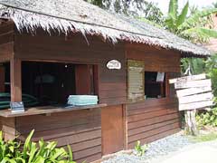 ビーチタオルとマットはココで