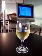 ちょこん♪と白ワイン