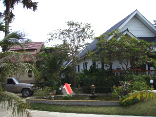 新しく建てられたガーデンヴィラへ~