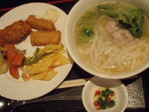 ワタシもいただきます(^人^)