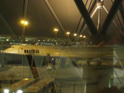 このジャンボ飛行機じゃないです