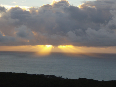 am7:13大きな雲の下から～♪