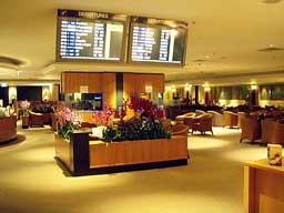 シルバークリスラウンジ1