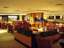 シルバークリスラウンジ4