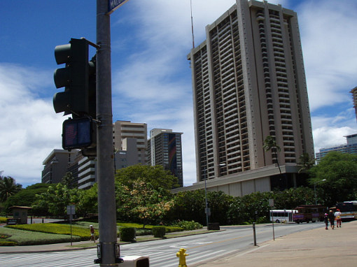 ヒルトンを出発～