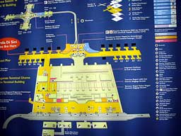 突き当たりにマップ
