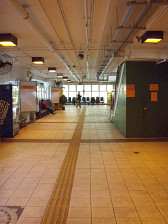 少し早いけどゲートへ