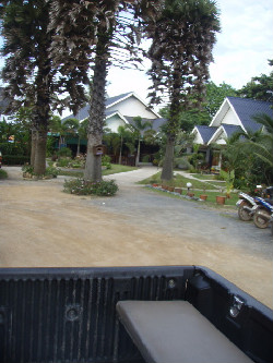 やった(^o^)/荷台に乗りま~す♪