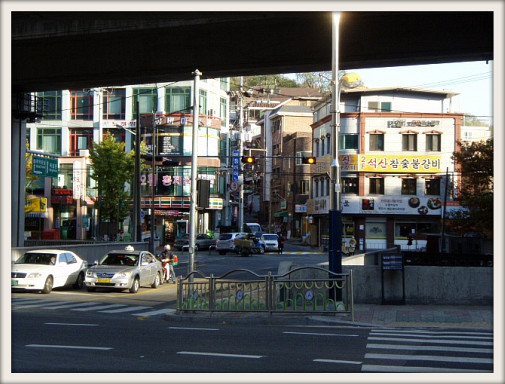横断歩道の向こうへ～