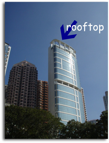 ホテルの屋上へ行ってみよう～