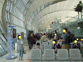 乗客が増えてきました