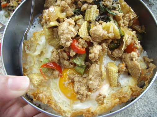 丼～♪ピリ辛でモリモリでとても美味しい～♪♪