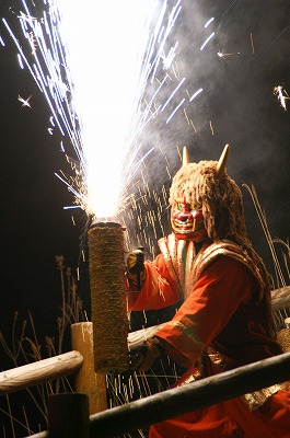 登別温泉「鬼花火」＆地獄谷「鬼火の路」