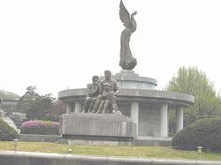 青瓦台近くの広場