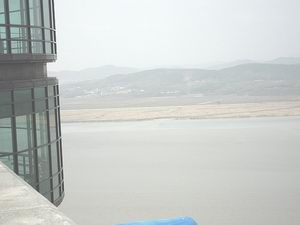 展望台からみた対岸（北朝鮮）